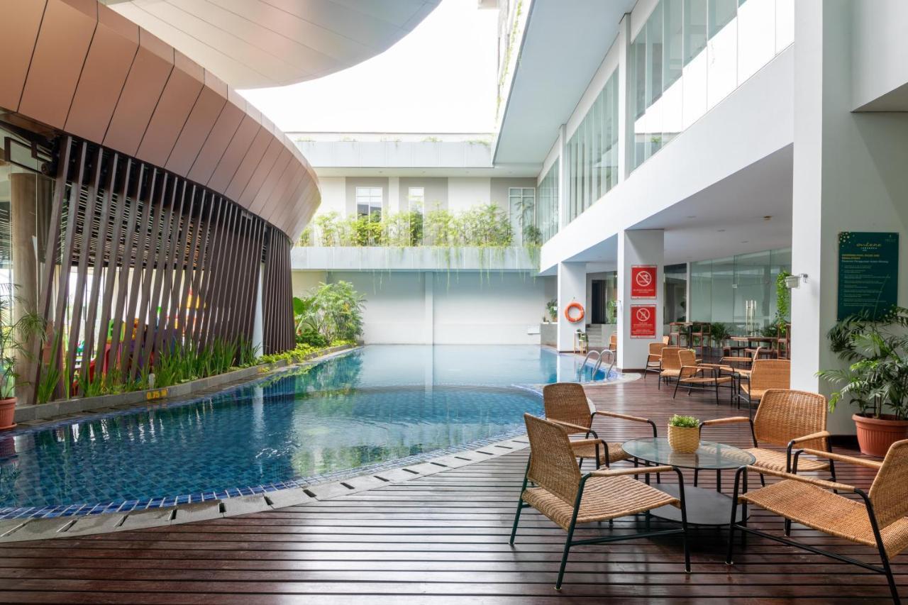 Hotel Sunerra Antero Jababeka 4*