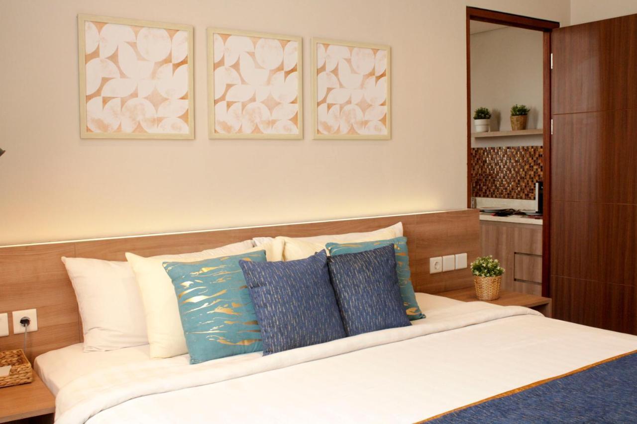 Hotel Sunerra Antero Jababeka 4*